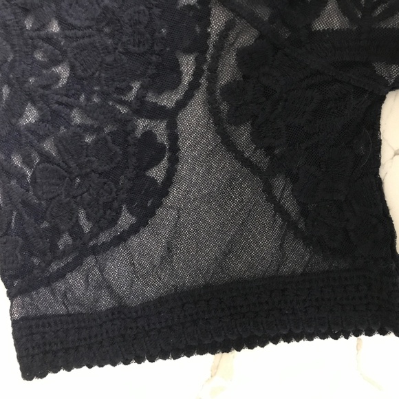 Women’s Swimsuit CoverUp Navy Lace Embroidered Lingerie Sarong Robe NWOT - Picture 3 of 6